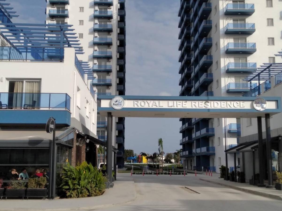 Royal Life Residence Poseidon Studio Trikomo Екстериор снимка